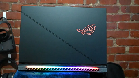 6 laptop chơi game bá đạo nhất đầu năm 2024