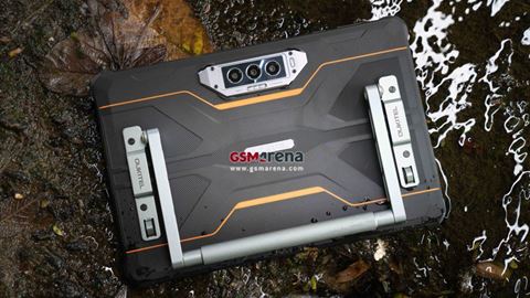 Đây là máy tính bảng không thể phá vỡ, pin 20.000 mAh cực khủng
