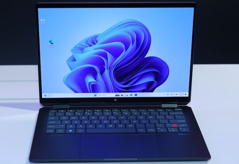 Loạt laptop AI mới chạy vi xử lý khủng của Intel và pin tới 21 giờ