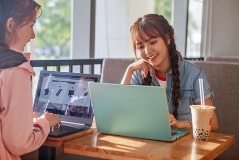 Có rẻ đến mấy, tân sinh viên cũng nên tránh xa loại laptop này