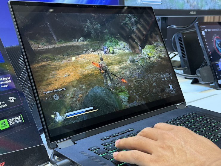 Trải nghiệm game Black Myth: Wukong trên các máy tính trưng bày tại sự kiện.
