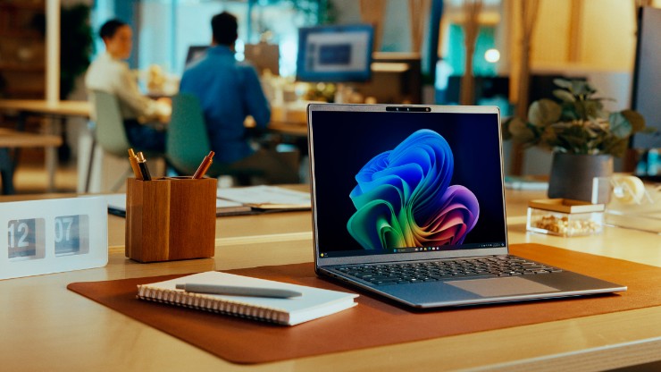 Dell Latitude 7455.