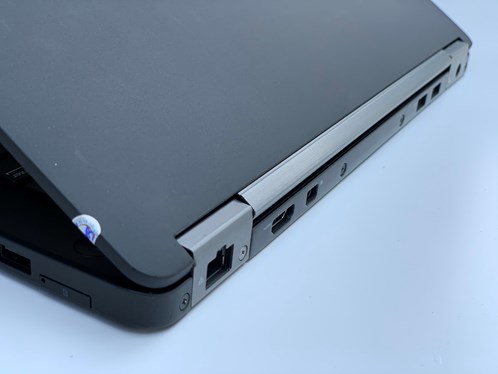 Dell Latitude E7270 - laptop365