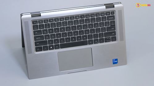 Dell Latitude 15 9520 2-in-1 4