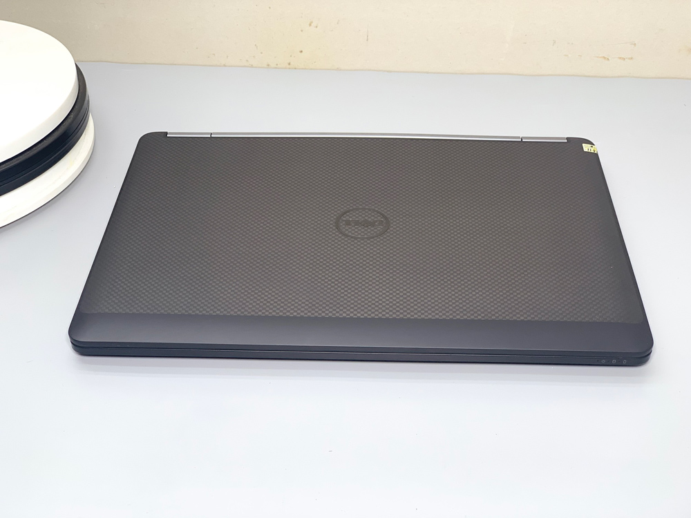 Dell Latitude E7470 - laptop365