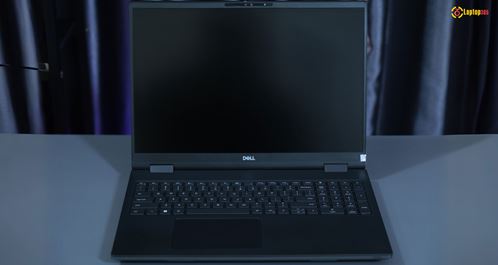 Dell Precision 7670 Workstation 1